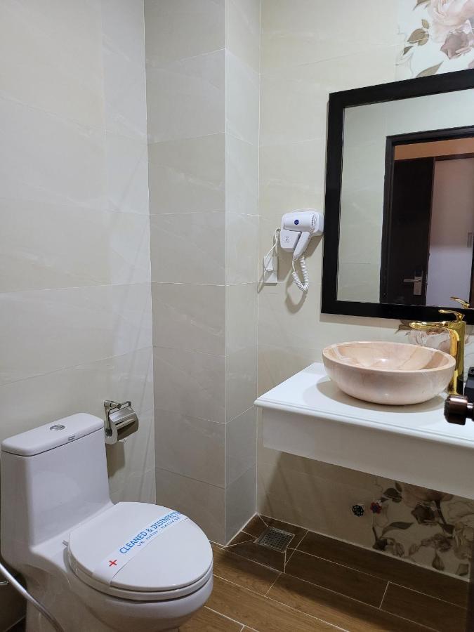 khách Sạn Yên Châu Chau Doc Exterior foto